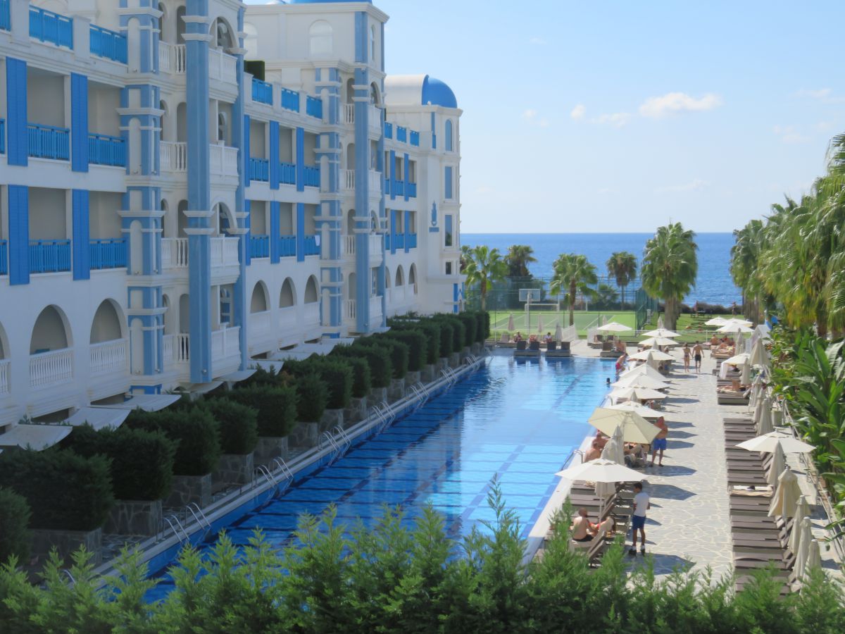 Hotel Rubi Platinum Resort (imagini)